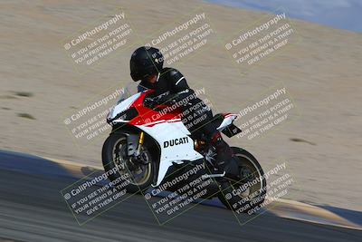 media/Apr-09-2022-SoCal Trackdays (Sat) [[c9e19a26ab]]/Turns 9 and 10 Set 1 (945am)/